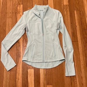 Lululemon Women’s Light Blue Full Zip Workout Jacket